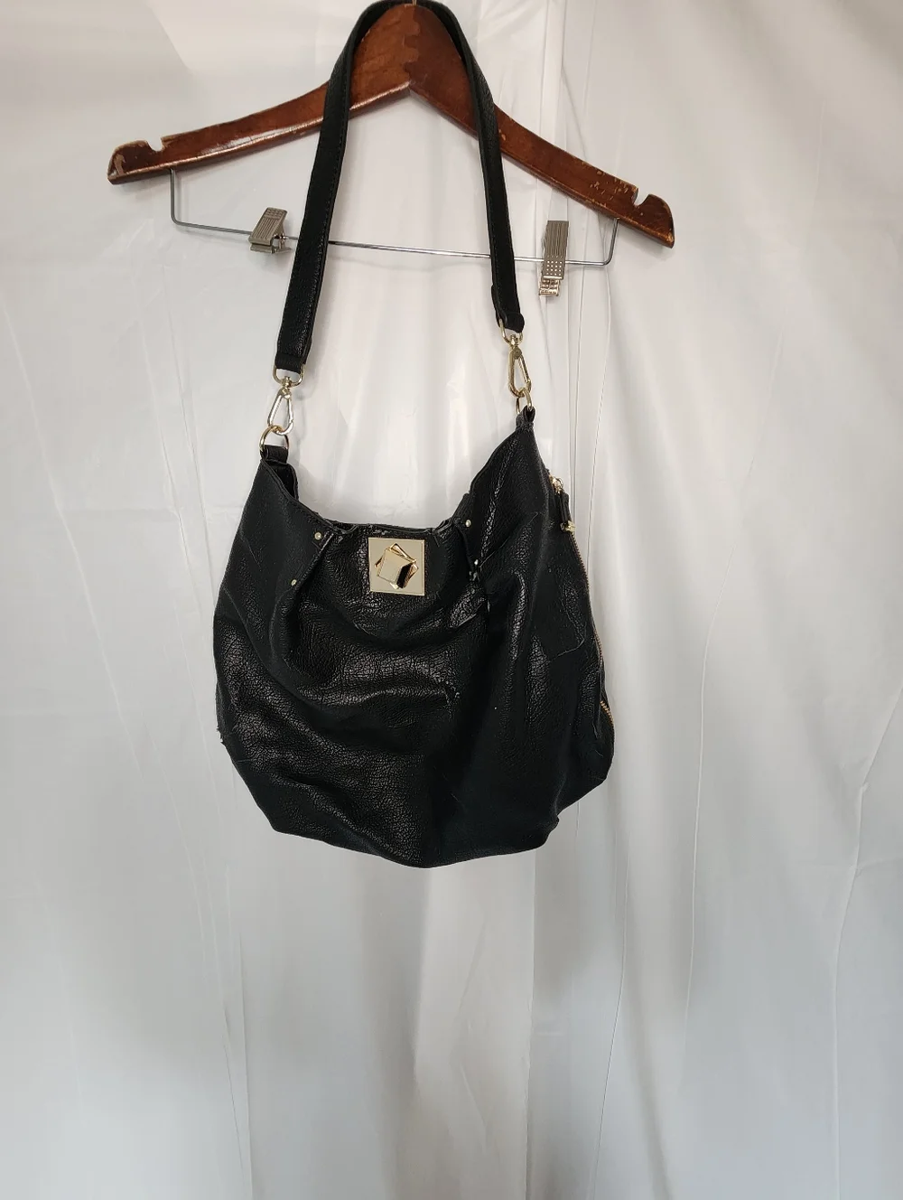 Black Faux Leather Slouchy Hobo Bag w/ Gold Hardware